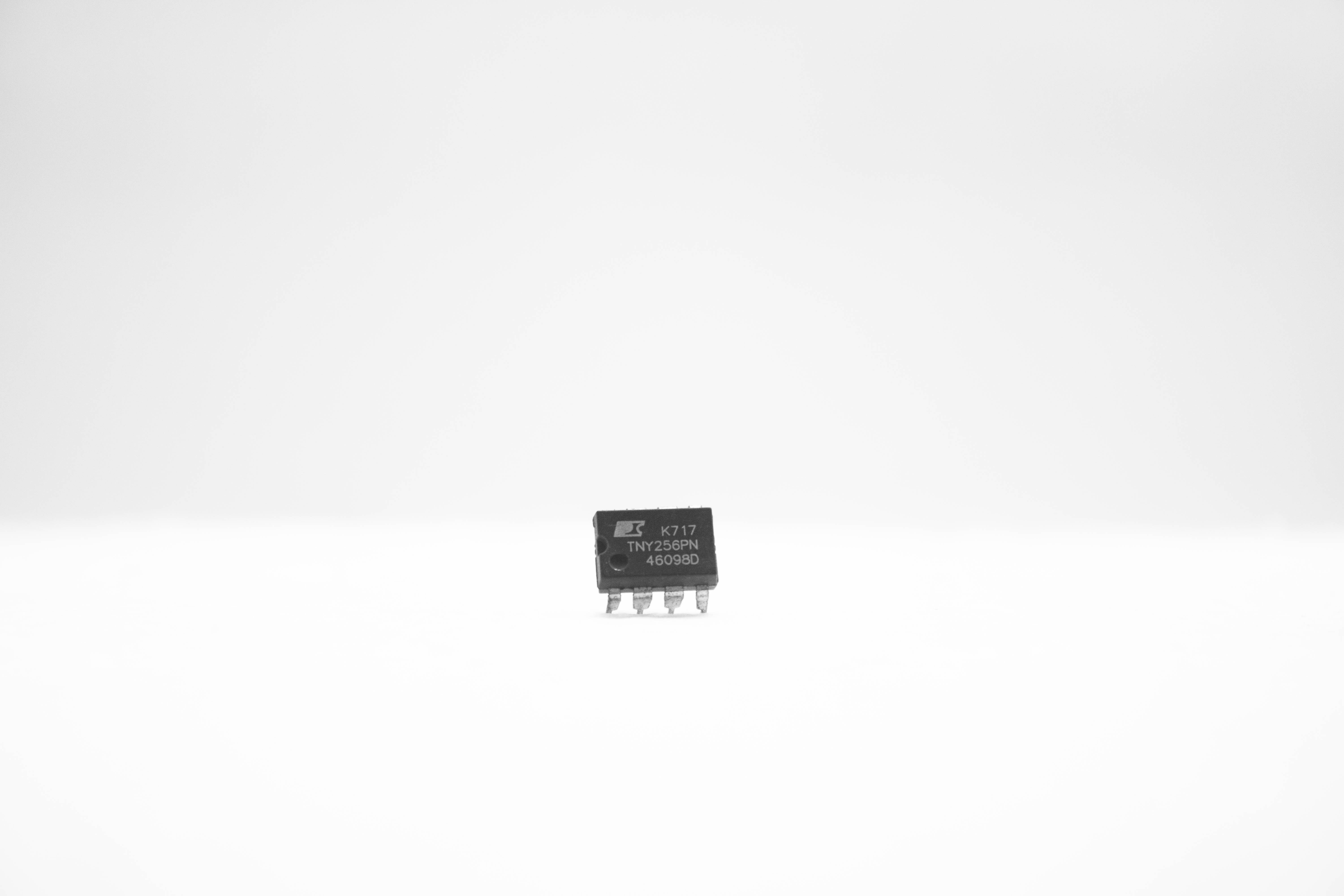 TNY256PN
