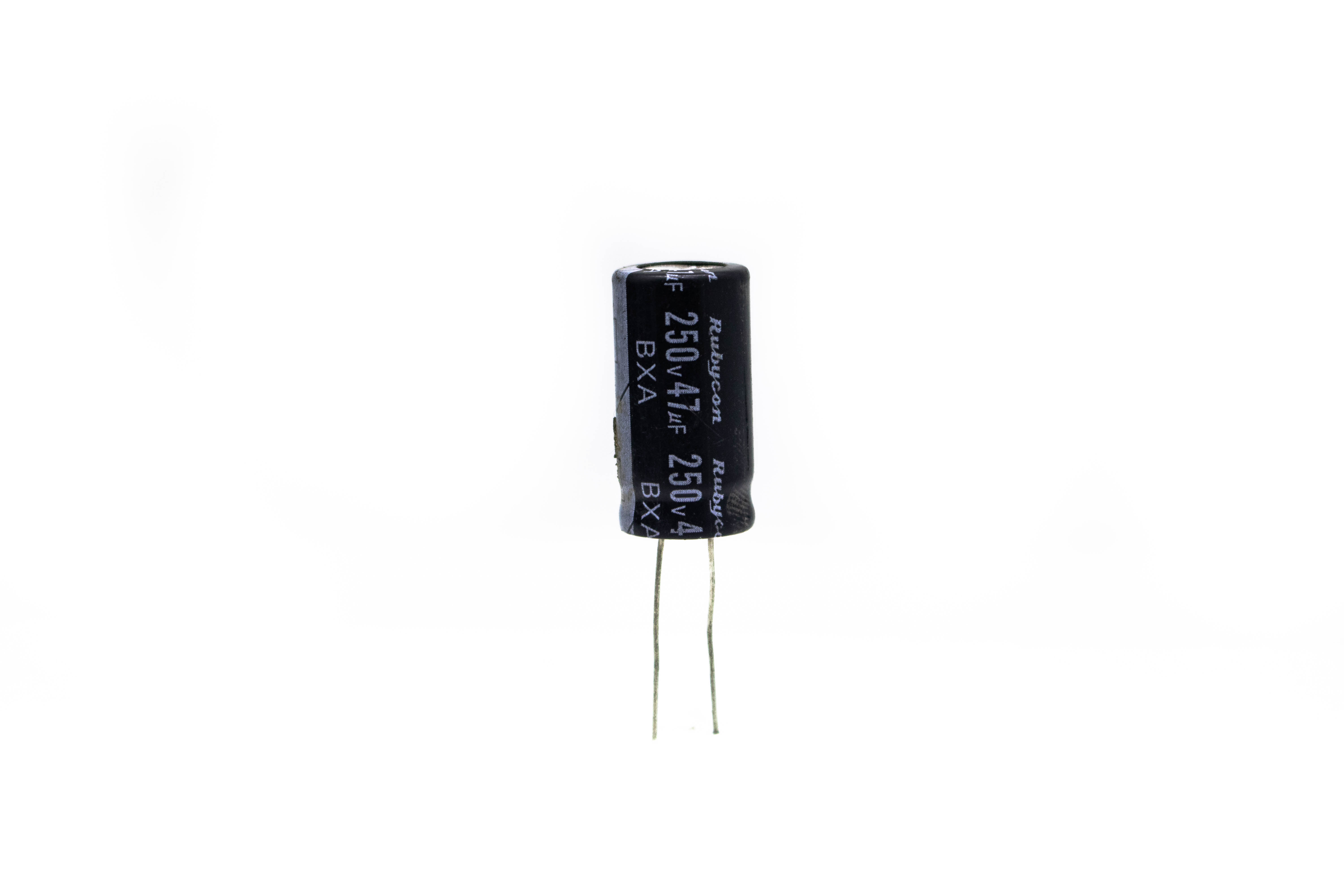 47uF - 250V