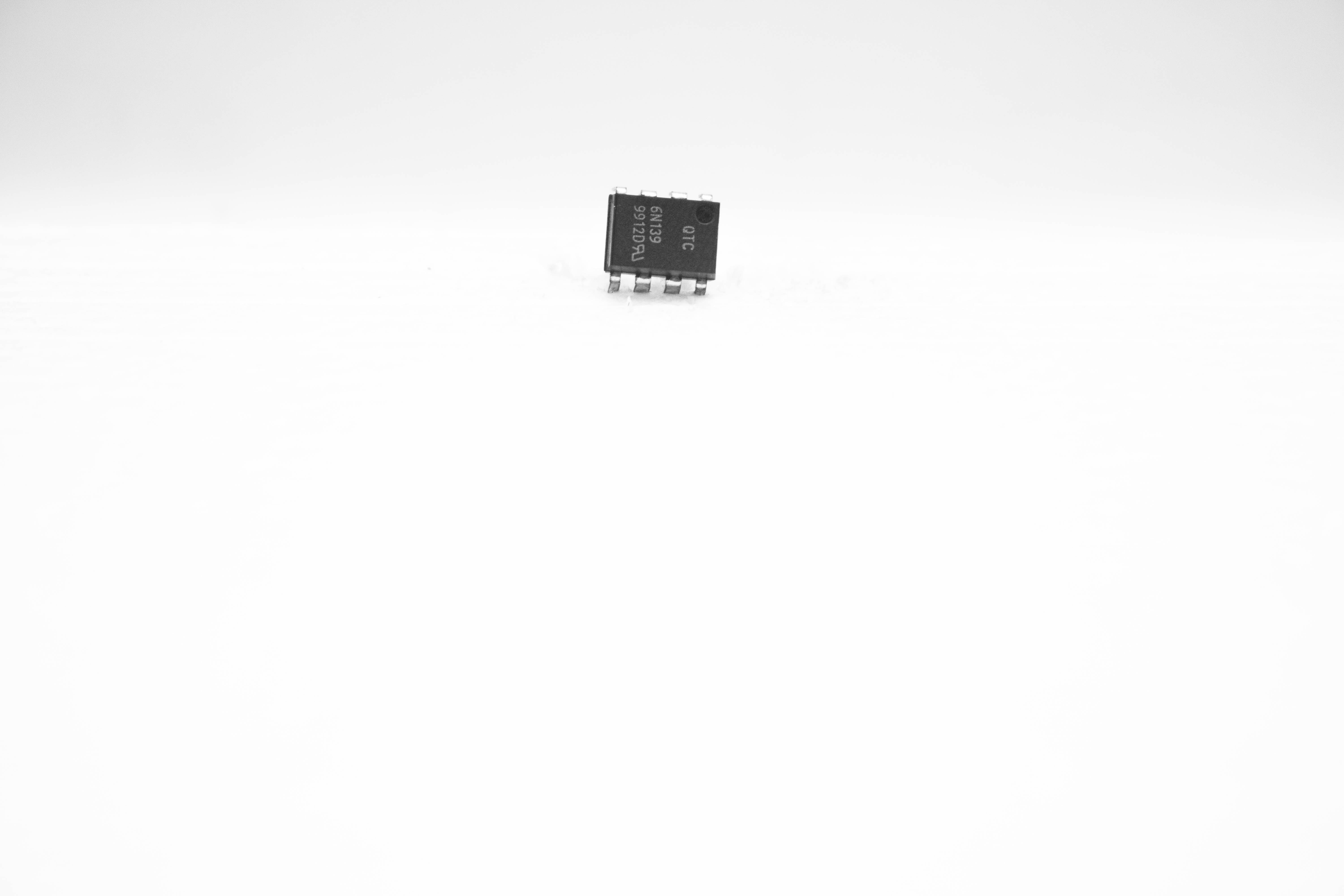 6N139