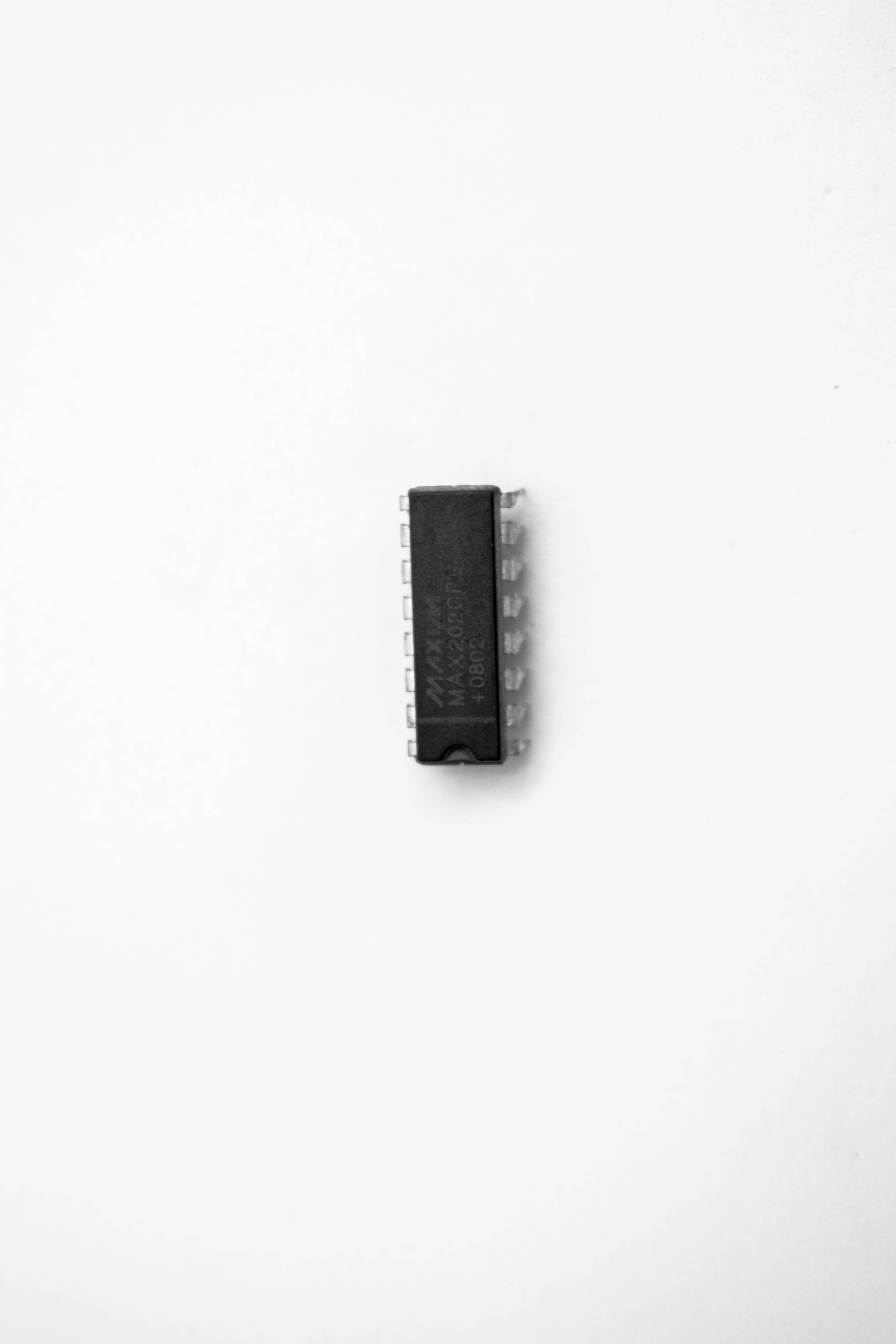 MAX202 SMD