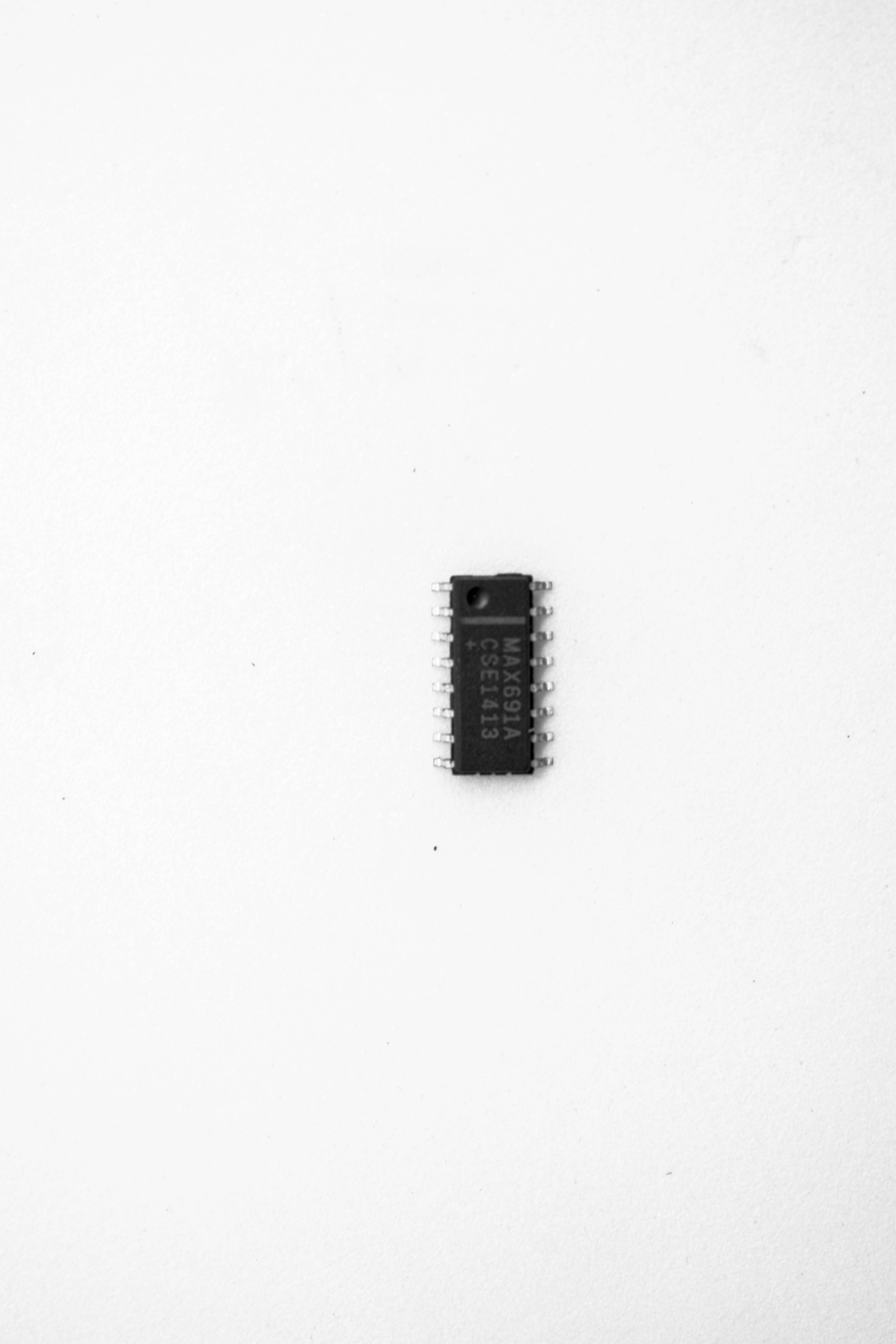 MAX691