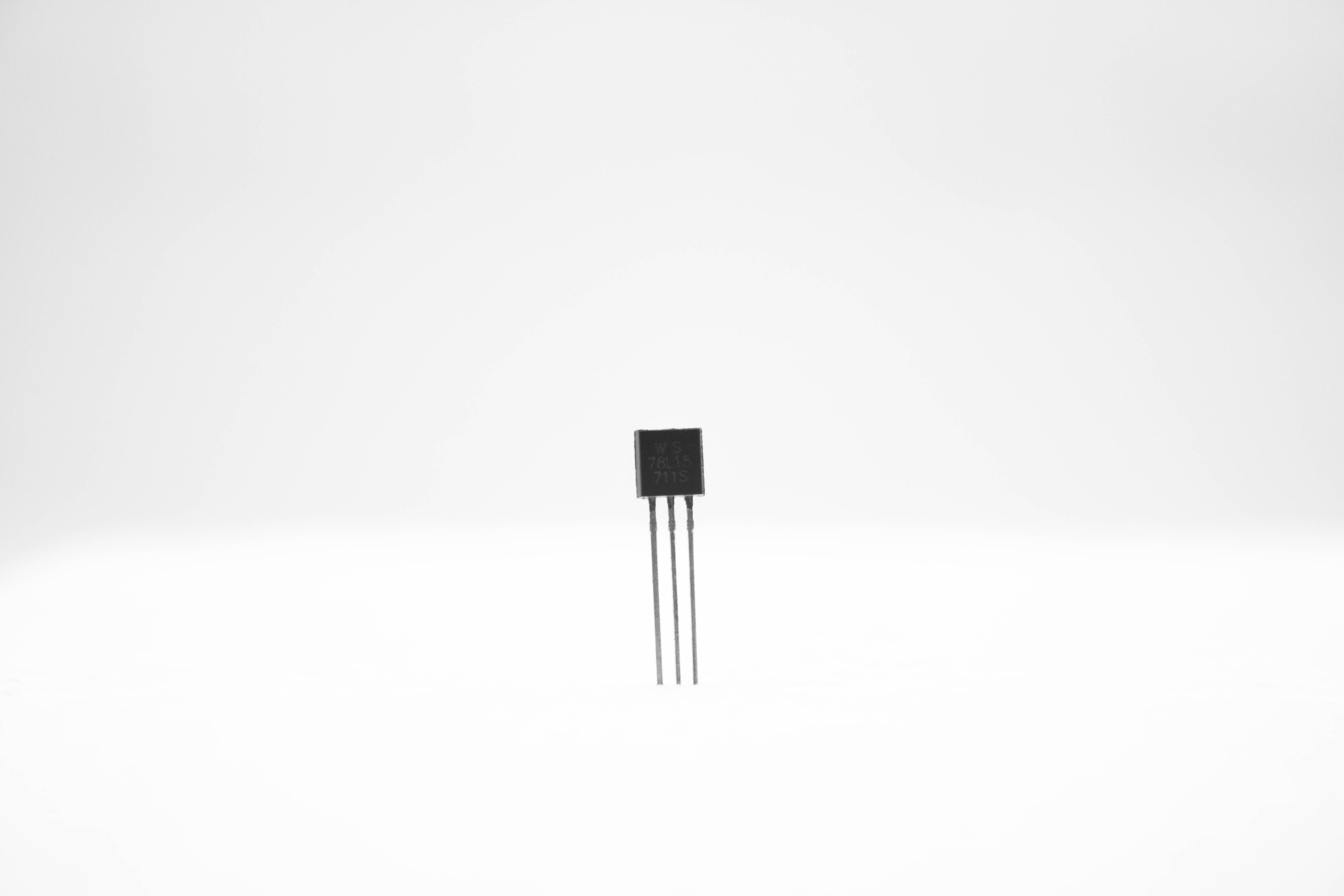 L78L15