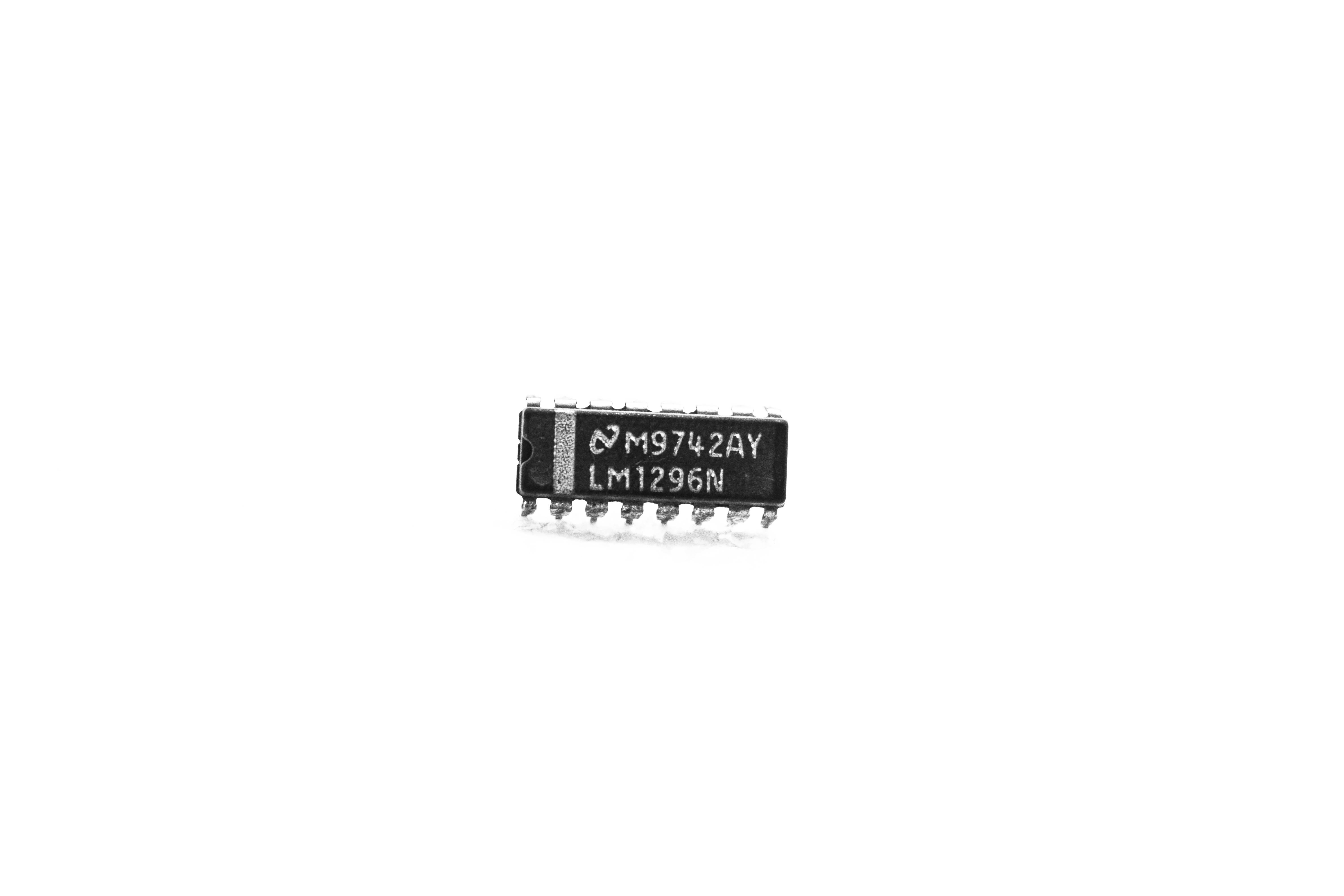 LM1296
