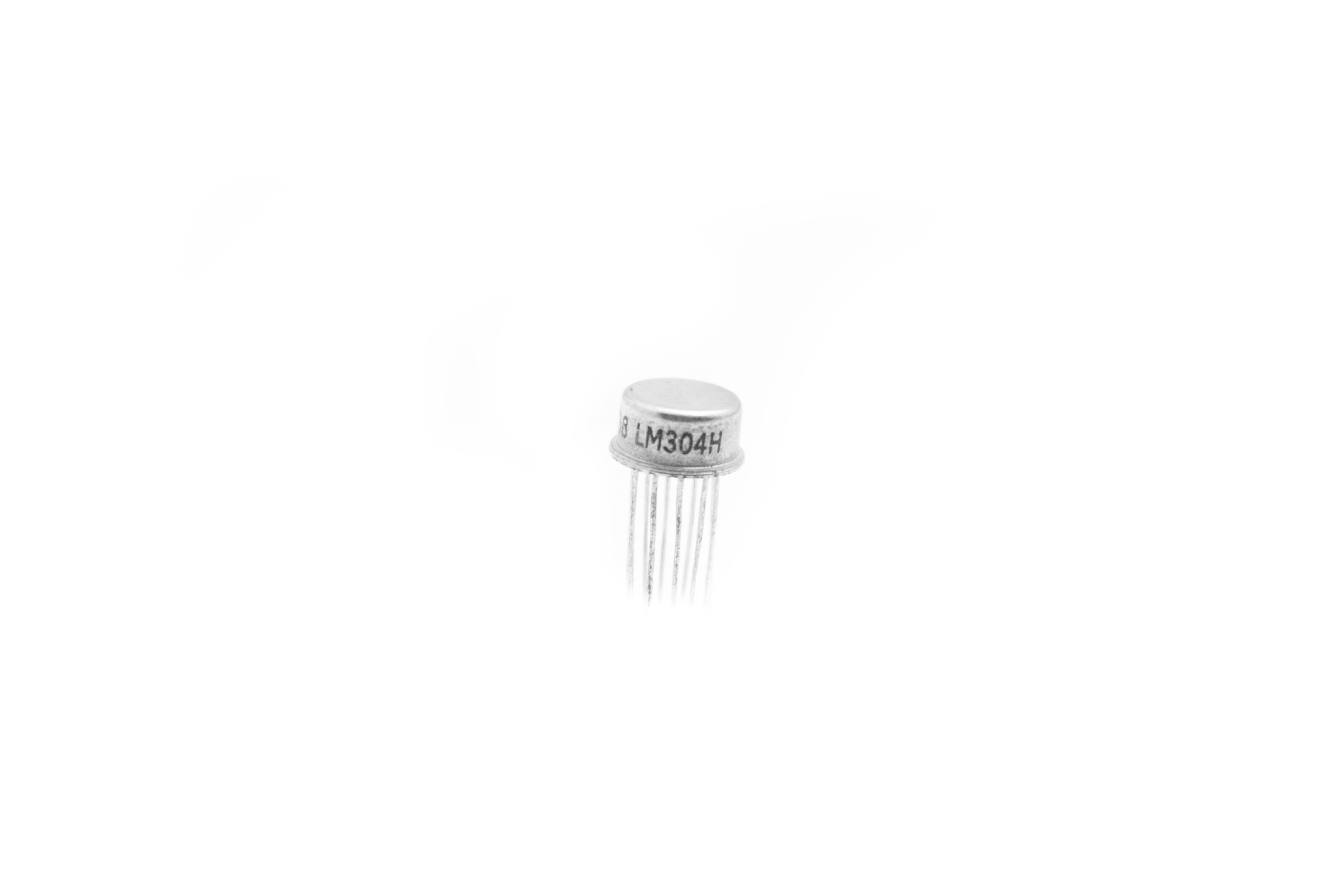 LM304 METAL