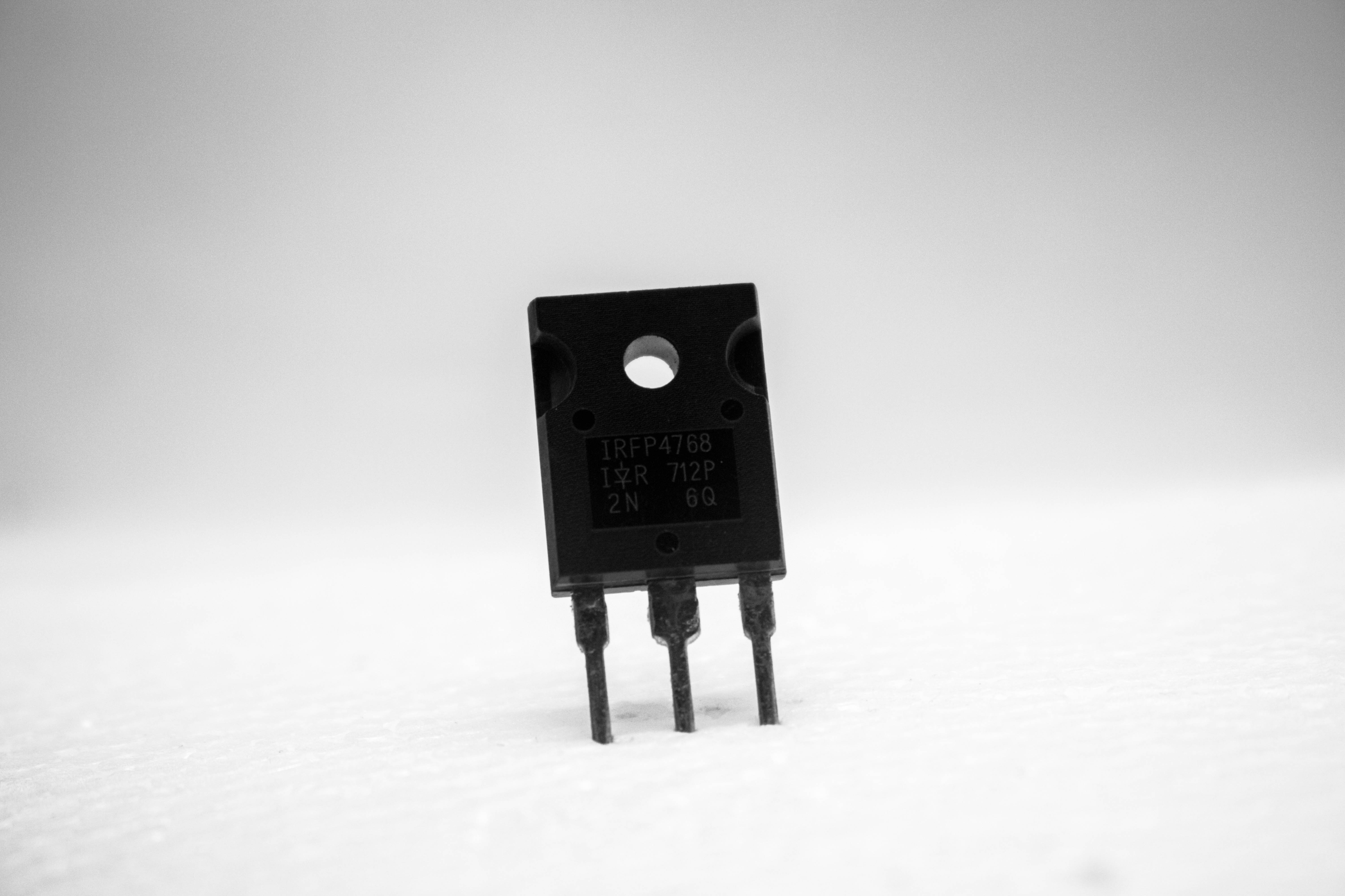IRFP4768